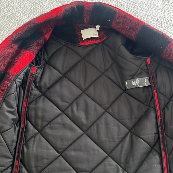 Fall quilted coat - Picture 3 of 3